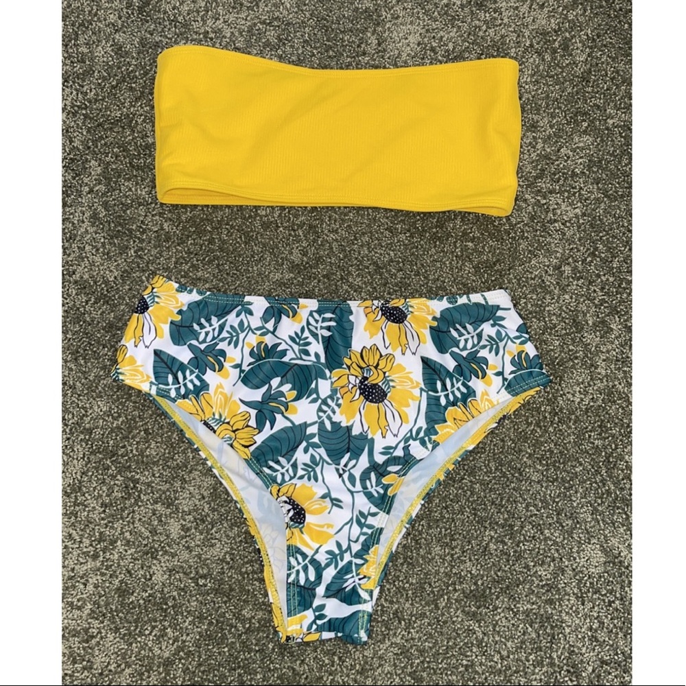 Cupshe Two piece Bikini sunflowers